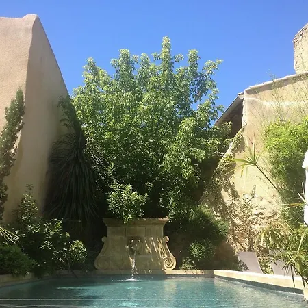 Les Remparts 3*
